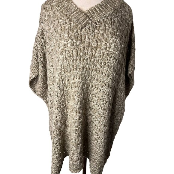 Coco Carmen sweater poncho open knit square V-neck One size pull over - Picture 8 of 12